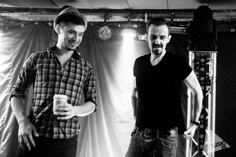 20141009-Radek-Zawadzki-Natalia-Nykiel-backstage-02.jpg