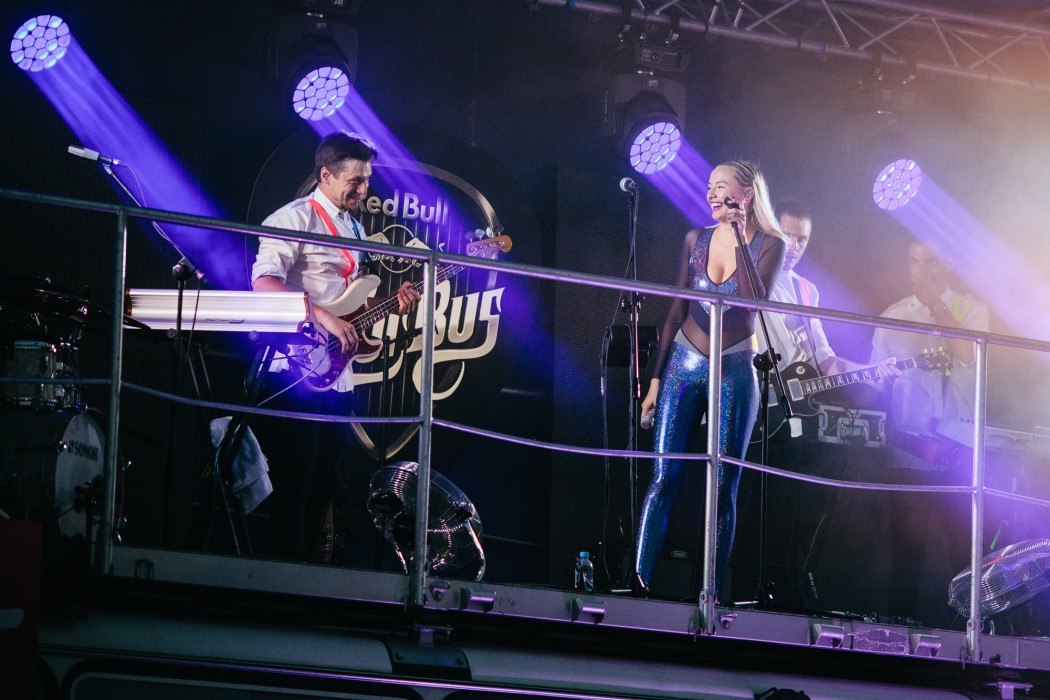 Red_Bull_Tour_Bus_Bydgoszcz_fot._Pawel_Zanio-36-e1498480657682.jpg
