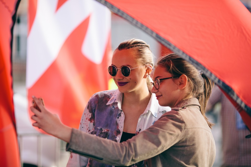 Red_Bull_Tour_Bus_Natalia_Nykiel_Czestochowa_fot._Pawel_Zanio-37-e1496999490991.jpg