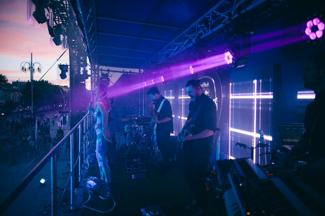Red_Bull_Tour_Bus_Natalia_Nykiel_Czestochowa_fot._Pawel_Zanio-63-e1496999575909.jpg
