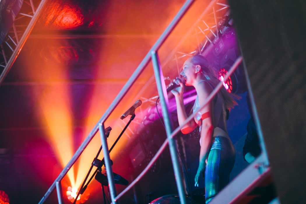 Red_Bull_Tour_Bus_Natalia_Nykiel_Czestochowa_fot._Pawel_Zanio-70-e1496999588430.jpg