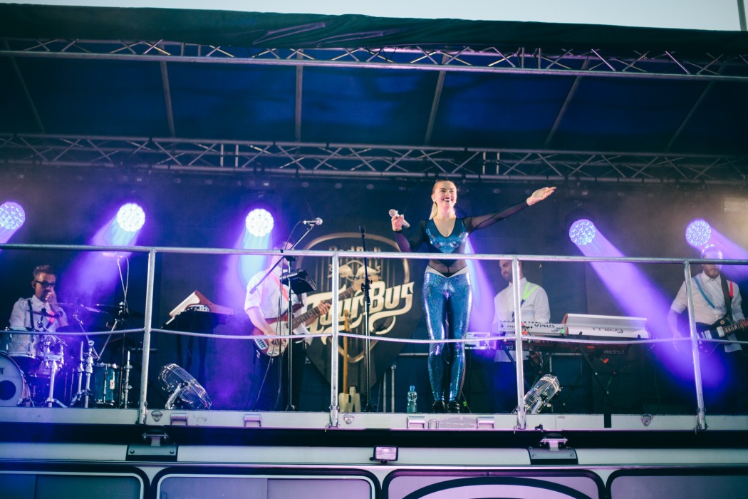 Red_Bull_Tour_Bus_Natalia_Nykiel_Gliwice_fot._Pawel_Zanio-48-e1496998087834.jpg