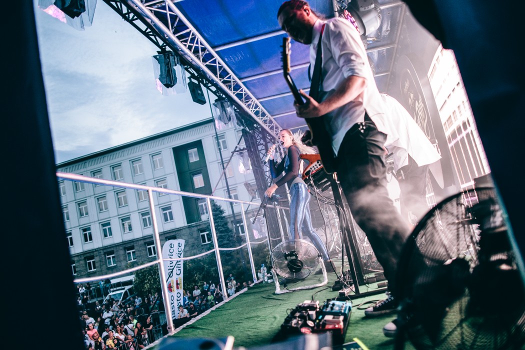 Red_Bull_Tour_Bus_Natalia_Nykiel_Gliwice_fot._Pawel_Zanio-59-e1496998154302.jpg