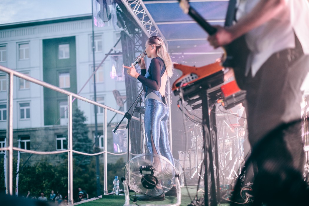 Red_Bull_Tour_Bus_Natalia_Nykiel_Gliwice_fot._Pawel_Zanio-60-e1496998160700.jpg