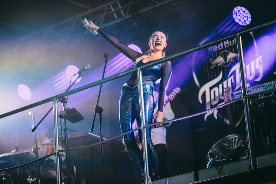 Red_Bull_Tour_Bus_Natalia_Nykiel_Gliwice_fot._Pawel_Zanio-70-e1496998200740.jpg