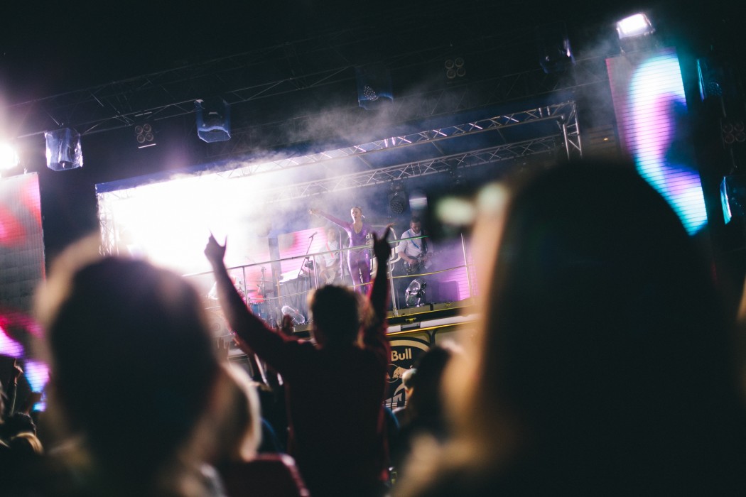 Red_Bull_Tour_Bus_Rzeszow_fot._Pawel_Zanio-105-e1497434050254.jpg