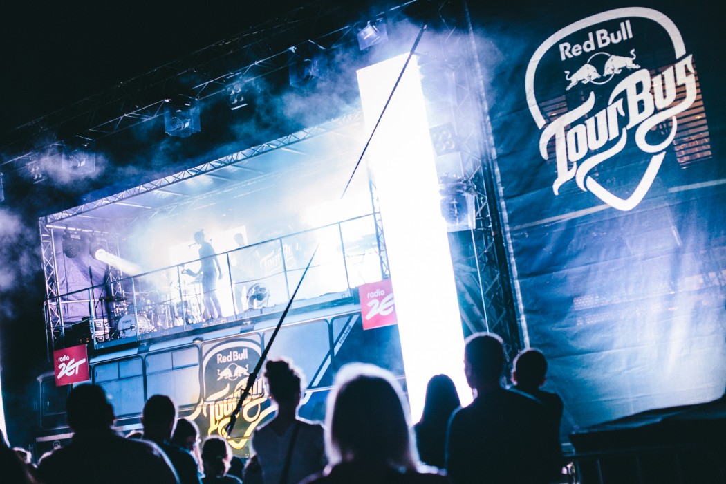 Red_Bull_Tour_Bus_Rzeszow_fot._Pawel_Zanio-98-e1497434024213.jpg